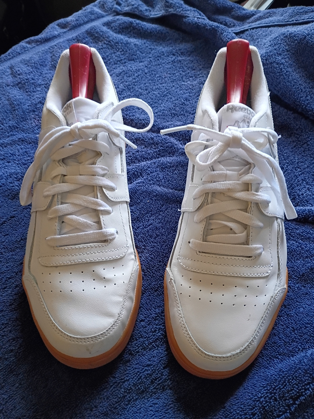 Reebok White Leather Men’s Sneakers with Gum Sole
